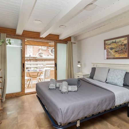 Loft Con Terraza Centro Valencia Apartman Kültér fotó